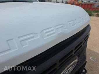 2025 Ford Super Duty F-250 XL Crew Cab Long Bed - miniatura 22