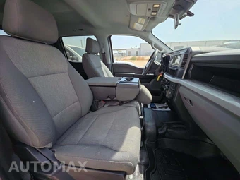 2025 Ford Super Duty F-250 XL Crew Cab Long Bed - miniatura 18
