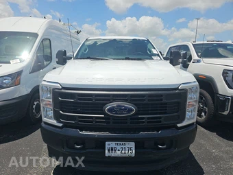 2025 Ford Super Duty F-250 XL Crew Cab Long Bed - miniatura 2