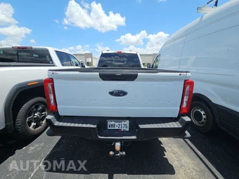 2025 Ford Super Duty F-250 XL Crew Cab Long Bed - miniatura 5
