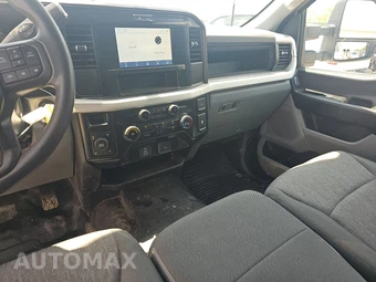 2025 Ford Super Duty F-250 XL Crew Cab Long Bed - miniatura 11