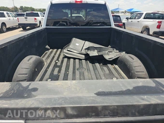 2025 Ford Super Duty F-250 XL Crew Cab Long Bed - miniatura 16