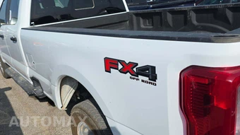 2025 Ford Super Duty F-250 XL Crew Cab Long Bed - miniatura 21