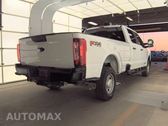 2025 Ford Super Duty F-250 XL Crew Cab Long Bed - miniatura 4