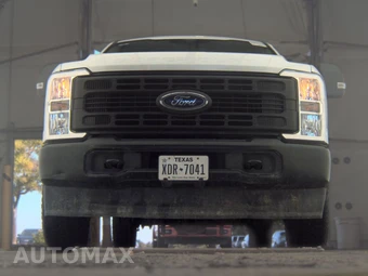 2025 Ford Super Duty F-250 XL Crew Cab Long Bed - miniatura 3