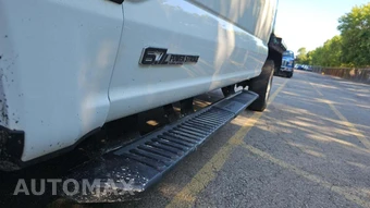 2025 Ford Super Duty F-250 XL Crew Cab Long Bed - miniatura 30