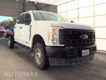 2025 Ford Super Duty F-250 XL Crew Cab Long Bed - miniatura 4