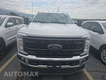 2025 Ford Super Duty F-250 XL Crew Cab Long Bed - miniatura 2