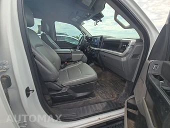 2025 Ford Super Duty F-250 XL Crew Cab Long Bed - miniatura 8