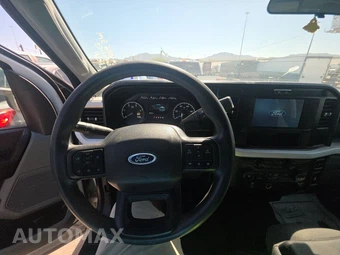 2025 Ford Super Duty F-250 XL Crew Cab Long Bed - miniatura 11