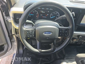 2025 Ford Super Duty F-250 XL Crew Cab Long Bed - miniatura 10