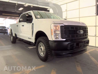 2025 Ford Super Duty F-250 XL Crew Cab Long Bed - miniatura 3