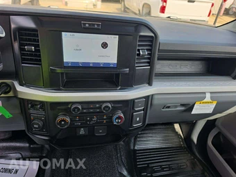 2025 Ford Super Duty F-250 XL Crew Cab Long Bed - miniatura 10