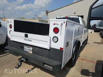 2025 Ford Super Duty F-250 XL Crew Cab Long Bed - miniatura 3