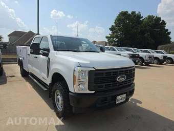 2025 Ford Super Duty F-250 XL Crew Cab Long Bed - miniatura 4