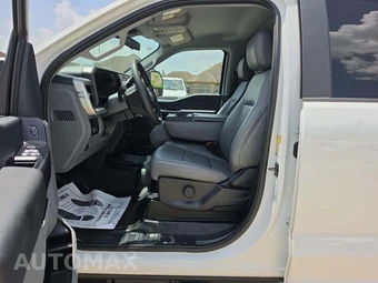 2025 Ford Super Duty F-250 XL Crew Cab Long Bed - miniatura 6