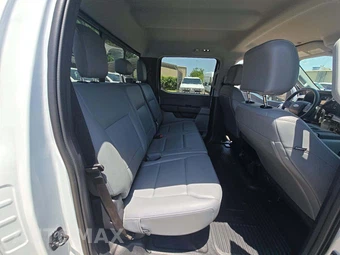 2025 Ford Super Duty F-250 XL Crew Cab Long Bed - miniatura 15