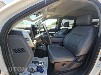 2025 Ford Super Duty F-250 XL Crew Cab Long Bed - miniatura 6