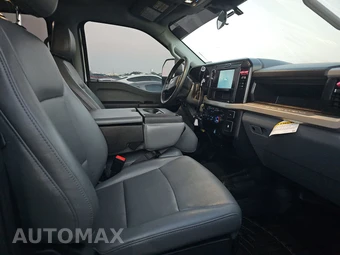 2025 Ford Super Duty F-250 XL Crew Cab Medium Bed - miniatura 8