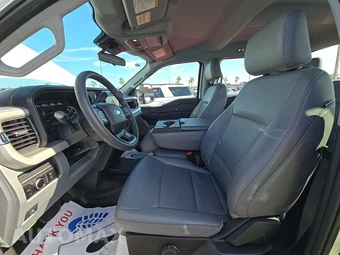 2025 Ford Super Duty F-250 XL Crew Cab Medium Bed - miniatura 7