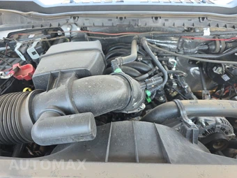 2025 Ford Super Duty F-250 XL Crew Cab Medium Bed - miniatura 15