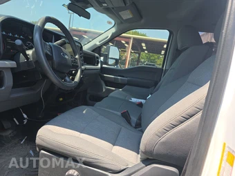 2025 Ford Super Duty F-250 XL Crew Cab Medium Bed - miniatura 7