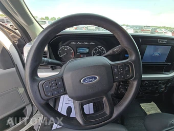 2025 Ford Super Duty F-250 XL Crew Cab Medium Bed - miniatura 10