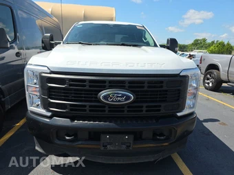 2025 Ford Super Duty F-250 XL Crew Cab Medium Bed - miniatura 2