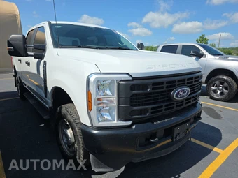 2025 Ford Super Duty F-250 XL Crew Cab Medium Bed - miniatura 3