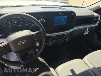 2025 Ford Super Duty F-250 XL Crew Cab Medium Bed - miniatura 11