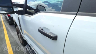 2025 Ford Super Duty F-250 XL Crew Cab Medium Bed - miniatura 22