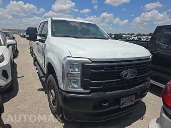 2025 Ford Super Duty F-250 XL Crew Cab Medium Bed - miniatura 3