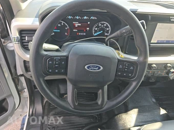 2025 Ford Super Duty F-250 XL Crew Cab Medium Bed - miniatura 10