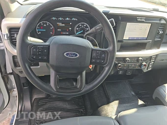 2025 Ford Super Duty F-250 XL Crew Cab Medium Bed - miniatura 11