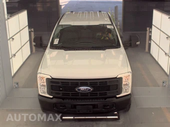 2025 Ford Super Duty F-250 XL Crew Cab Medium Bed - miniatura 2