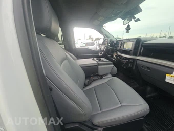 2025 Ford Super Duty F-250 XL Crew Cab Medium Bed - miniatura 8