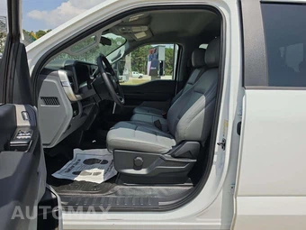 2025 Ford Super Duty F-250 XL Crew Cab Medium Bed - miniatura 3