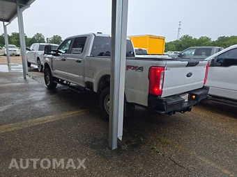 2025 Ford Super Duty F-250 XL Crew Cab Medium Bed - miniatura 6
