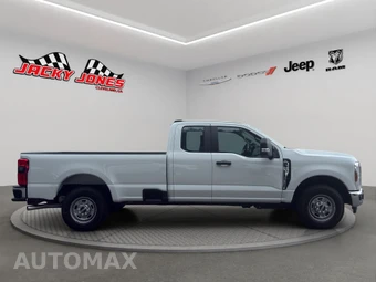 2025 Ford Super Duty F-250 XL Extended Cab Long Bed w/Rear Doors - miniatura 10