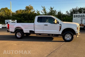 2025 Ford Super Duty F-250 XL Extended Cab Long Bed w/Rear Doors - miniatura 2