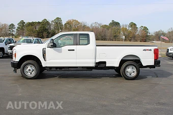 2025 Ford Super Duty F-250 XL Extended Cab Long Bed w/Rear Doors - miniatura 6