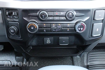 2025 Ford Super Duty F-250 XL Regular Cab Long Bed - miniatura 21