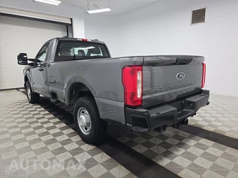 2025 Ford Super Duty F-250 XL Regular Cab Long Bed - miniatura 6