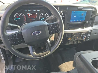 2025 Ford Super Duty F-250 XLT Crew Cab Long Bed - miniatura 11