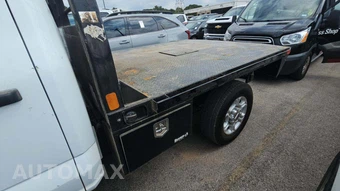 2025 Ford Super Duty F-250 XLT Crew Cab Long Bed - miniatura 39