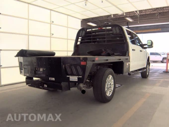 2025 Ford Super Duty F-250 XLT Crew Cab Long Bed - miniatura 4
