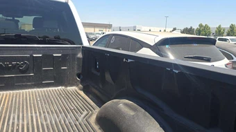 2025 Ford Super Duty F-250 XLT Crew Cab Long Bed - miniatura 17