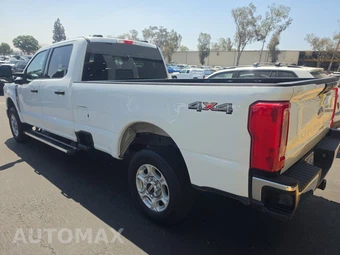 2025 Ford Super Duty F-250 XLT Crew Cab Long Bed - miniatura 2