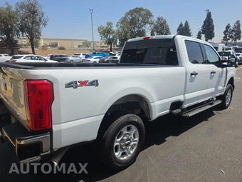 2025 Ford Super Duty F-250 XLT Crew Cab Long Bed - miniatura 4