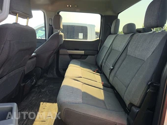 2025 Ford Super Duty F-250 XLT Crew Cab Long Bed - miniatura 13